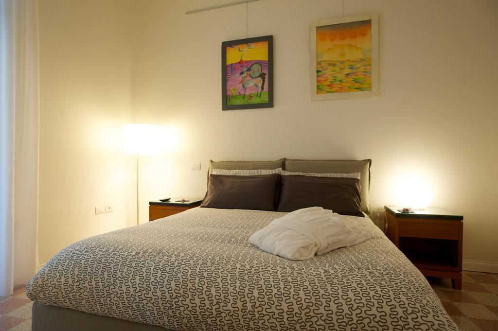 Haripergo Apartments A Bridge For Amalfi Coast Salerno Quarto foto